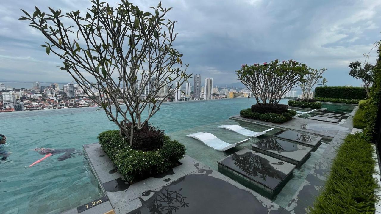 Beacon Executive At For 10pax And 2 Bed Apartment
