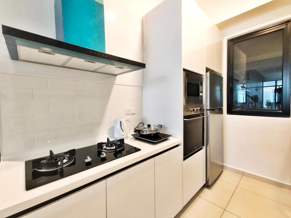 Beacon Executive At For 10pax And 2 Bed *