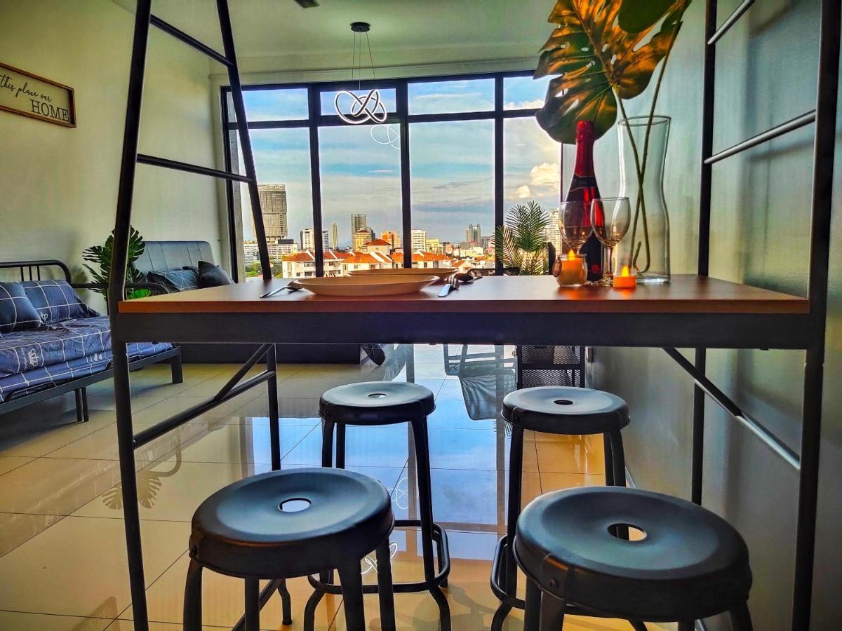 Beacon Executive At For 10pax And 2 Bed Apartment George Town