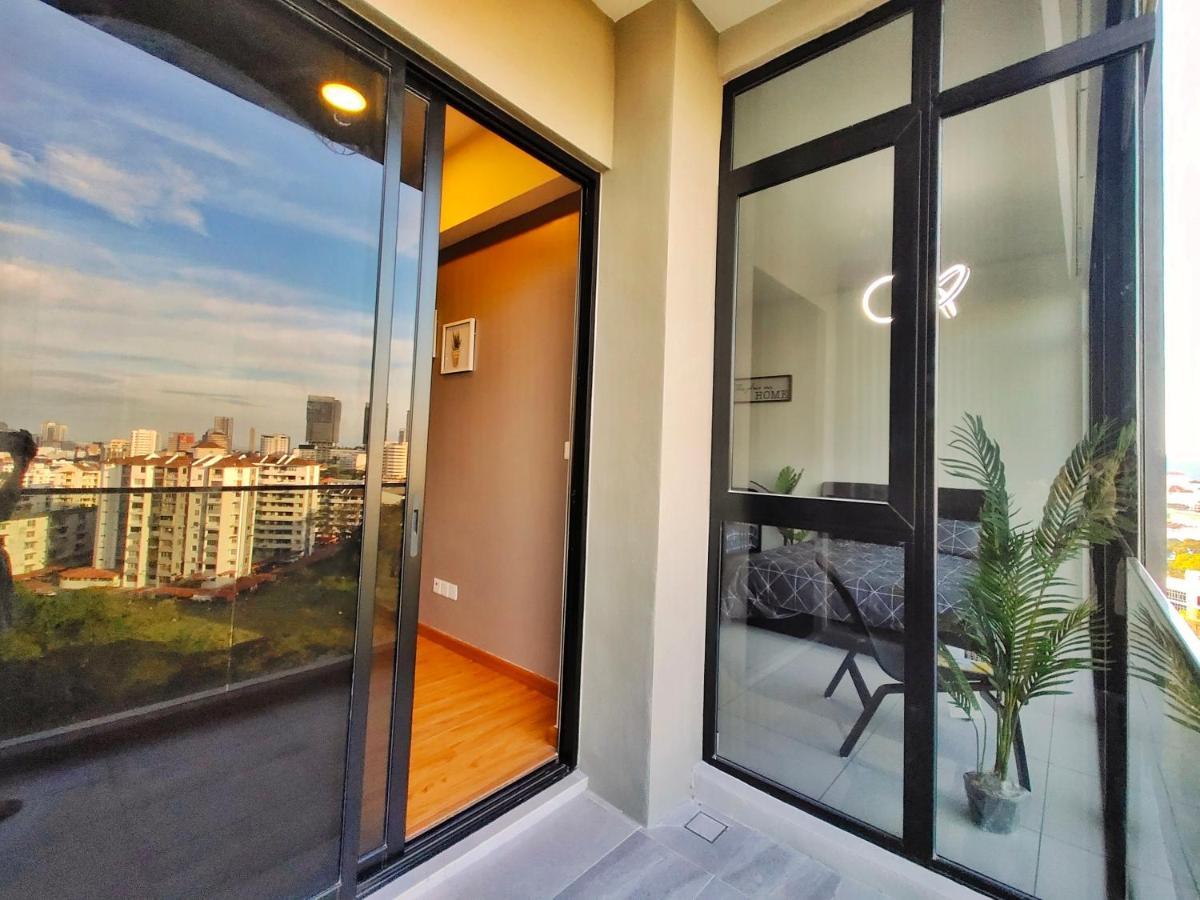Beacon Executive At For 10pax And 2 Bed Apartment George Town