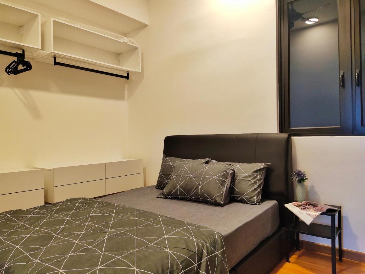 Beacon Executive At For 10pax And 2 Bed * George Town