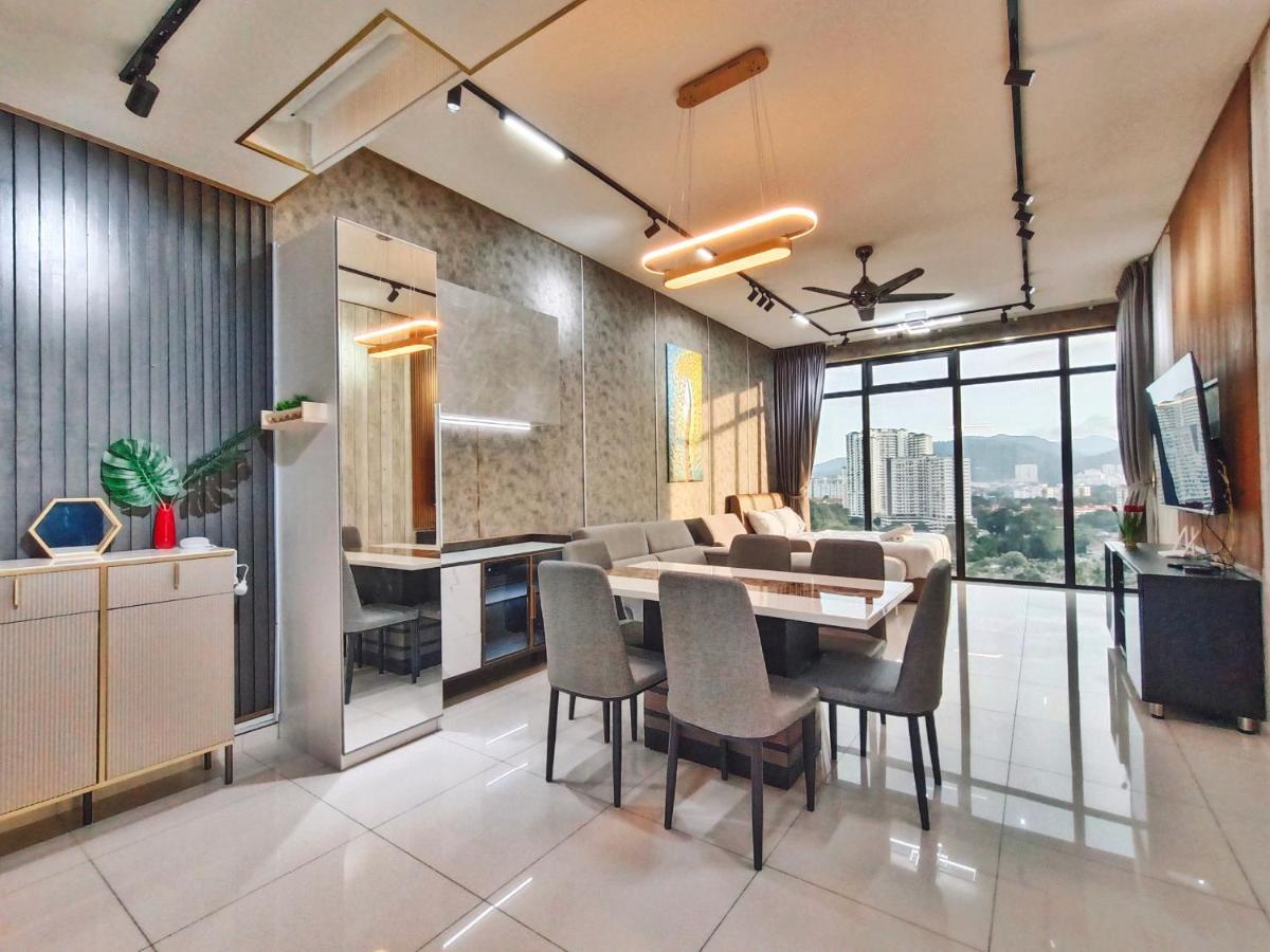 Beacon Executive At For 10pax And 2 Bed * George Town