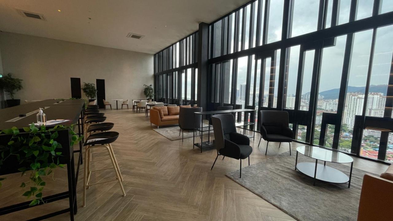 Beacon Executive At For 10pax And 2 Bed