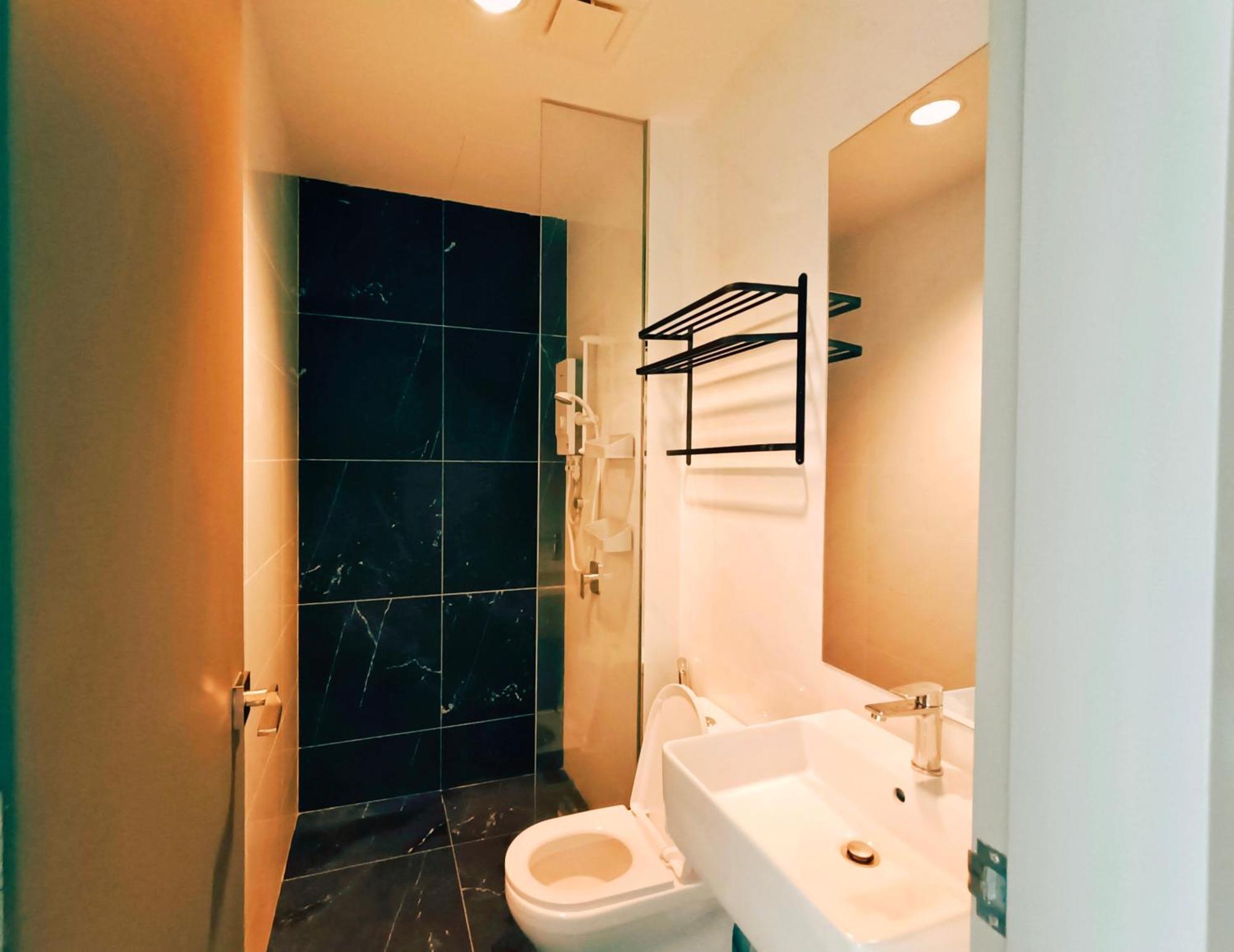 Beacon Executive At For 10pax And 2 Bed