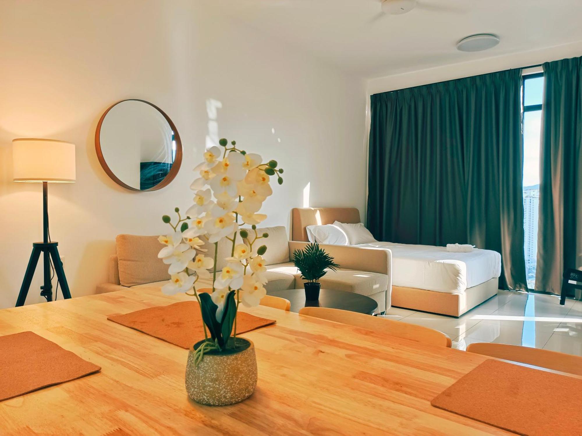 Beacon Executive At For 10pax And 2 Bed *