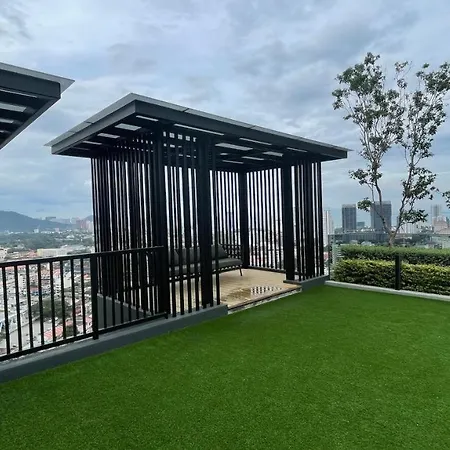 Beacon Executive Suite At Georgetown For 10Pax And 2 Bed Room Exterior photo