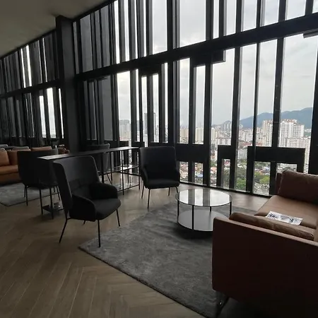 Beacon Executive Suite At Georgetown For 10Pax And 2 Bed Room Exterior photo