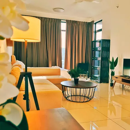 Beacon Executive Suite At Georgetown For 10Pax And 2 Bed Room Exterior photo